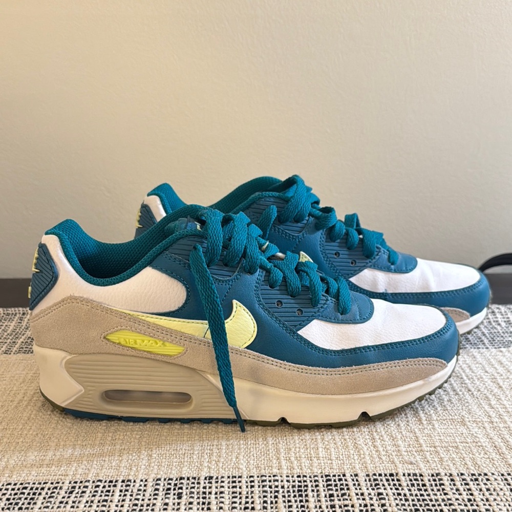 Nike Air Max 90 Teal and White Sneakers